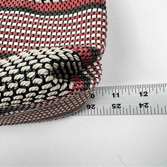 Stella & Dot Clutch with Detachable Gold Tone Crossbody Chain NWOT - Picture 6 of 7